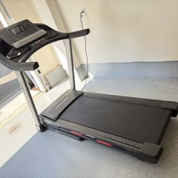 Treadmill - Proform t7 Carbon