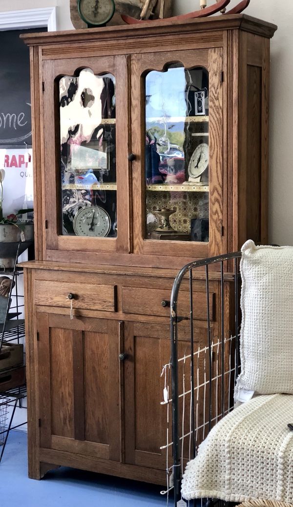 Antique China Cabinet For In Albuquerque Nm Offerup Antique China Cabinet
