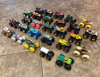 27 Hot Wheels Monster Jam trucks