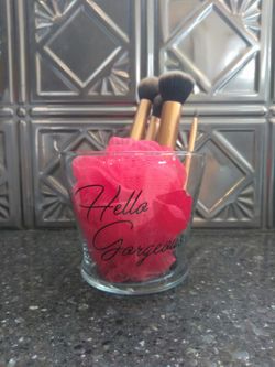 Personalized gifts / make up brush holder