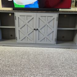 Tv Stand/desktop 