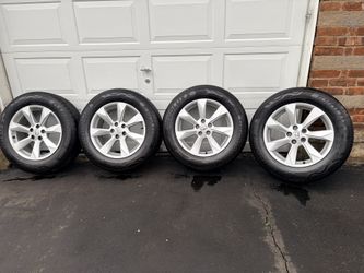18” (5/114.3) OEM LEXUS RX350 Rims and Tires