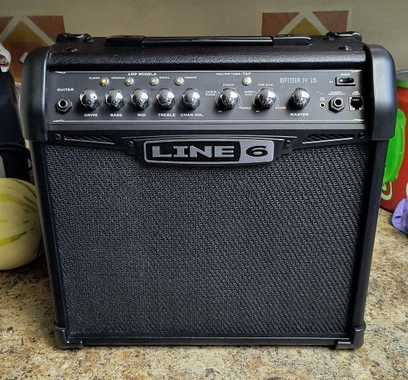 Line 6 Spider IV (15 Watt) Guitar Combo Amp For Sale!!!