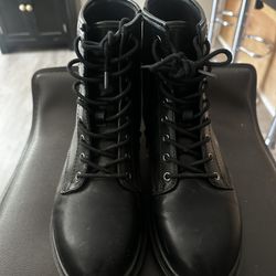 Madden Girl Black Boots Worn Once!