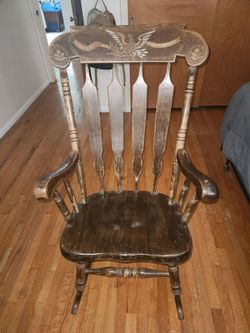 Vintage 1970s Bicentennial Maple Rocking Chair – High-Quality Restoration Project!