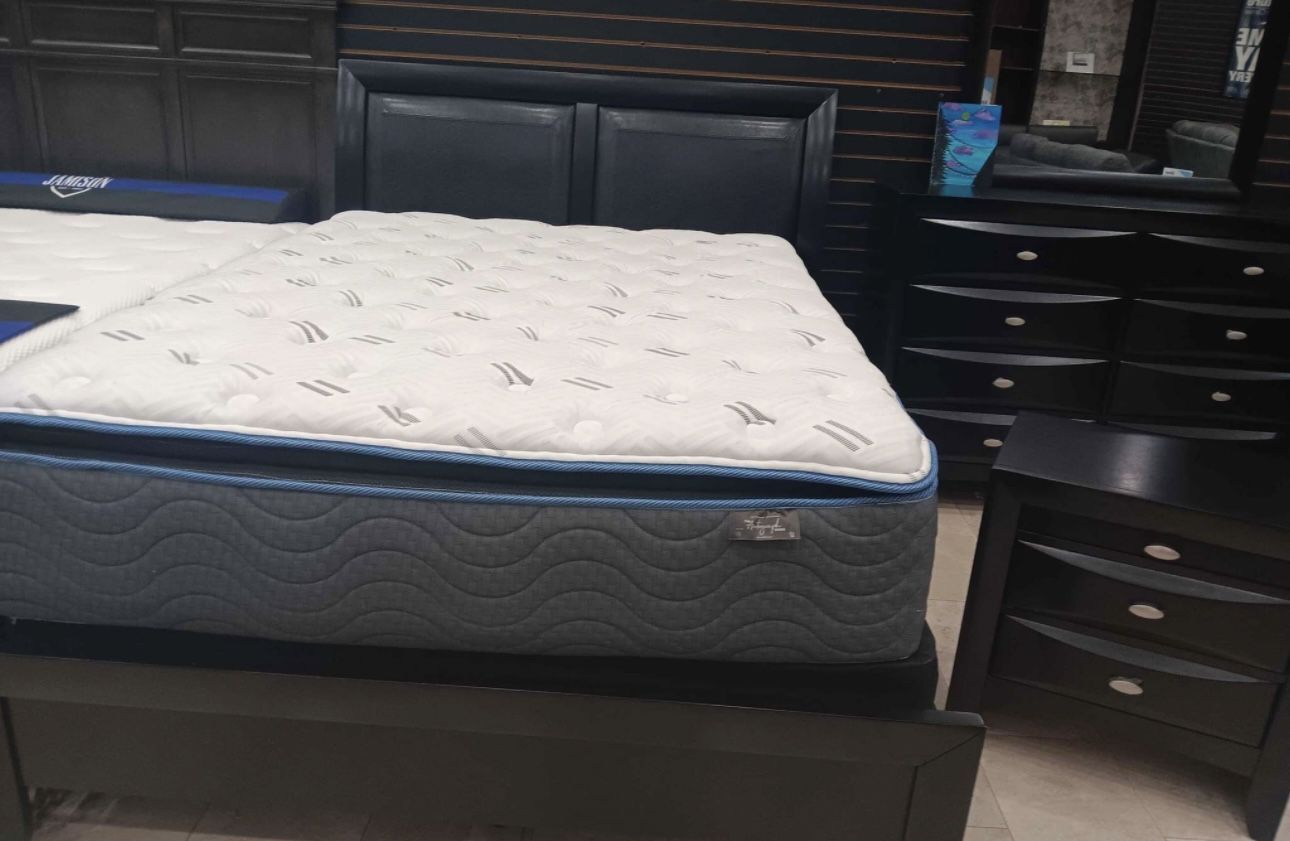 Emily Black Bedroom Set $799 With Easy Finance
