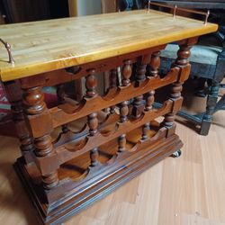 Vintage Wine Bar With Solid Maple Top On Ball Bearing Casters