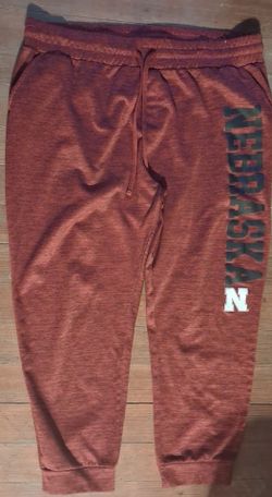 Mens size 2Xlarge Nebraska Cornhuskers Jogger Sweatpants Workout Red Black Newer