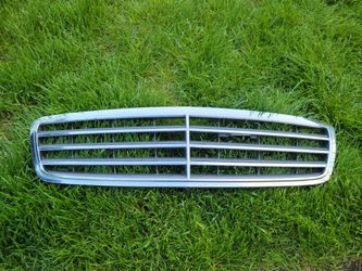 Mercedes Grille