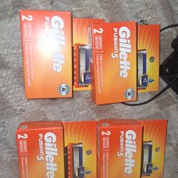Brand New Gillete Razor Blades Packs Bundle....