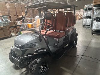 Golf cart.  New. 2026