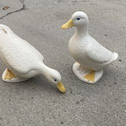 Pair of Ceramic Duck Lawn / Garden Decorations