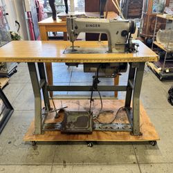 Vintage Singer 291U3 Industrial Sewing Machine – Heavy‑Duty Leather/Canvas On Table 