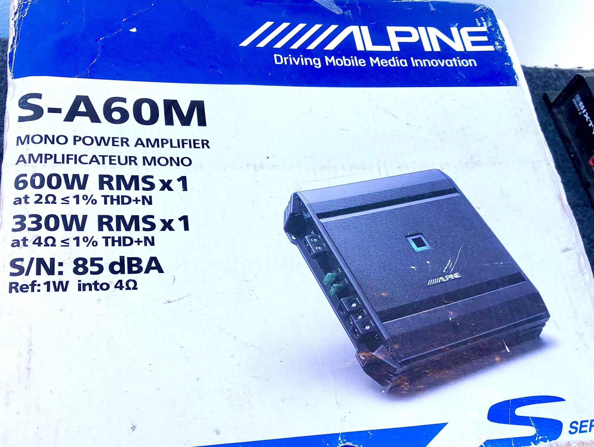 Alpine S2-A60M S-Series mono subwoofer amplifier — 600 watts RMS x 1