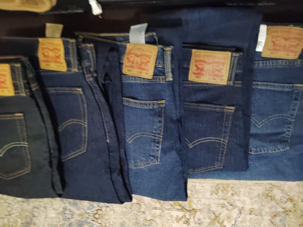 Men's Levi jeans