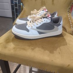 Jordan 1 Low 