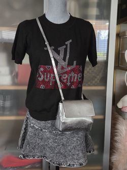 FRENCH CONNECTION
Mina Nina Silver Crossbody Bag