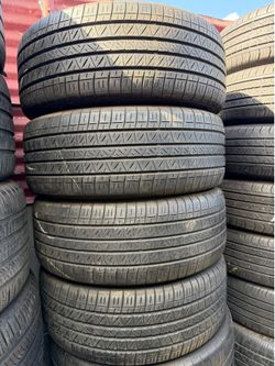225/50r18 marca DUNLOP en perfectas condiciones de vida las 4
