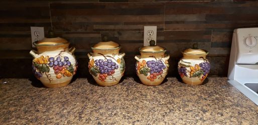 Grape Canister set