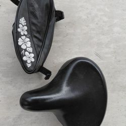 Electra Bicycle Seat And Bag Like New