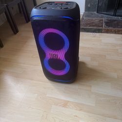 JBL PartyBox 320
