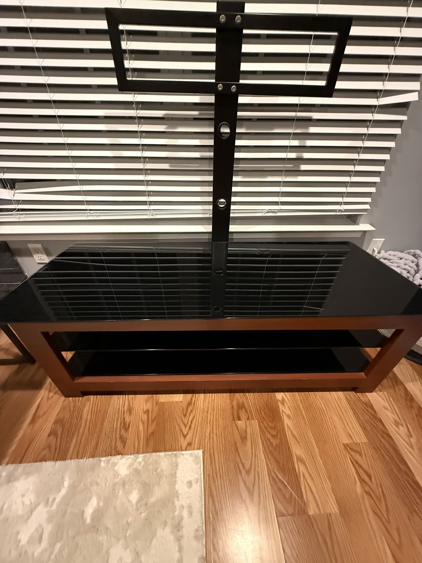 TV Stand Mount