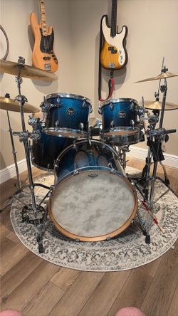 Mapex Drum Shell Kit, Zildjian K Custom Dark Set, Misc Hardware
