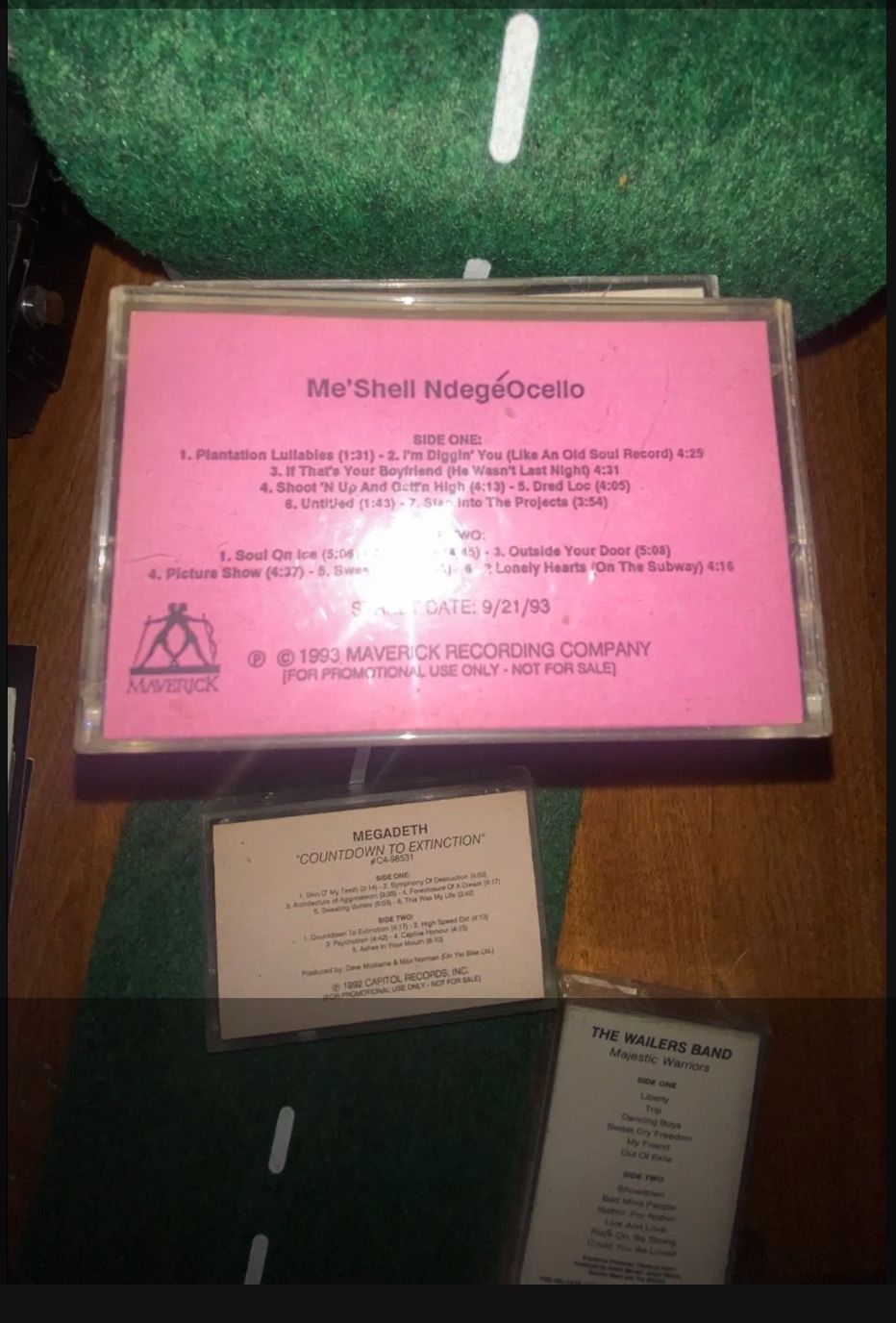 Me'Shell NdegéOcello Plantation Lullabies cassette poor condition