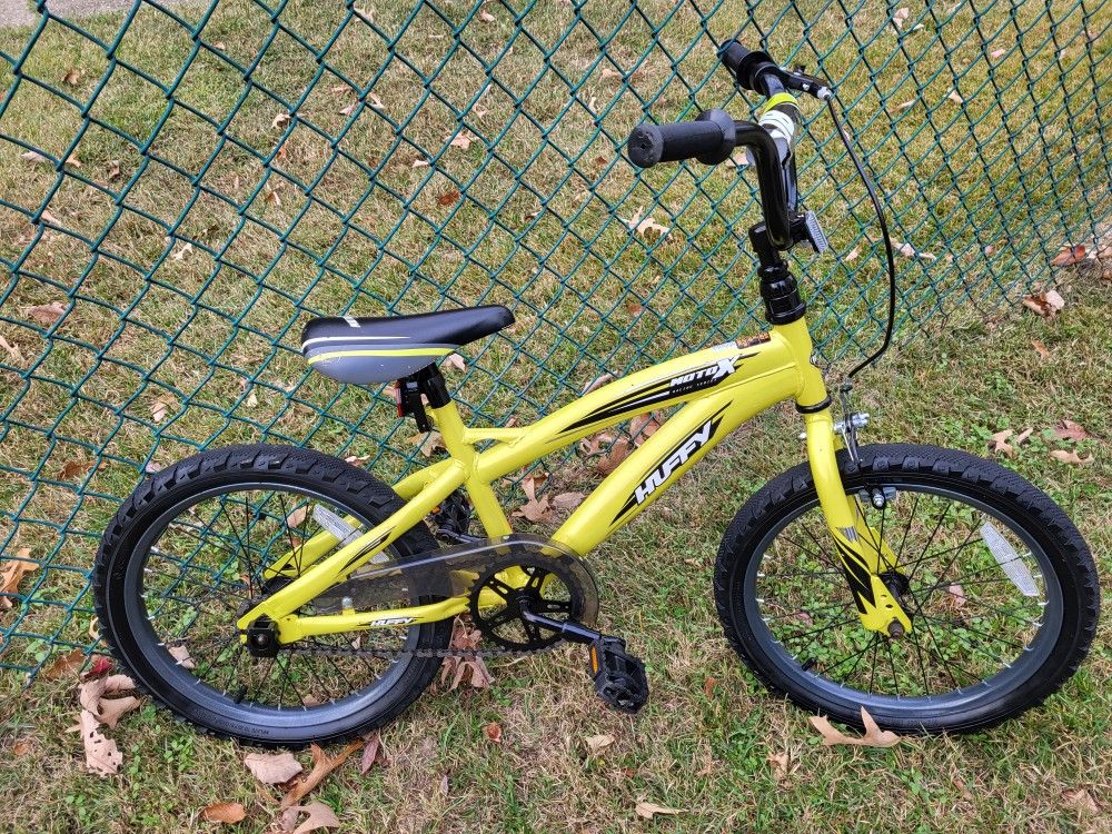 Huffy Moto X 18 Inch BMX Bike