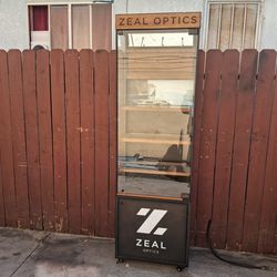 Rolling display case