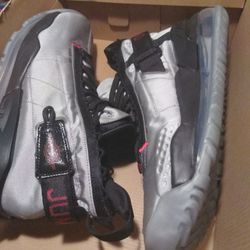 New Jordan's size 10 in men's