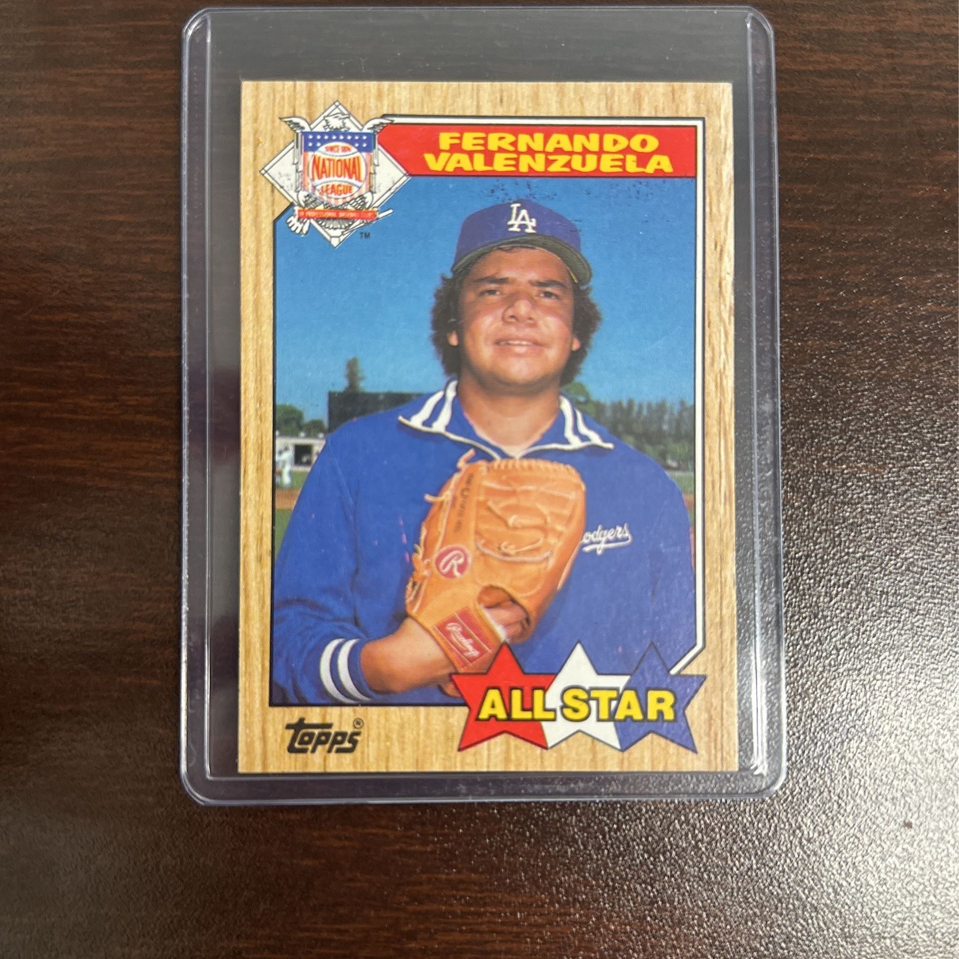 Fernando Valenzuela made an incredible impact on baseball card