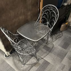 3 piece metal patio set - kids size?