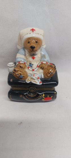 Vtg 1998 Keepsake Trinket Box Boyds Bearware Clara the NURSE Box & Small Bear