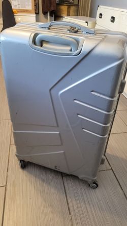 CHECK IN LUGGAGE