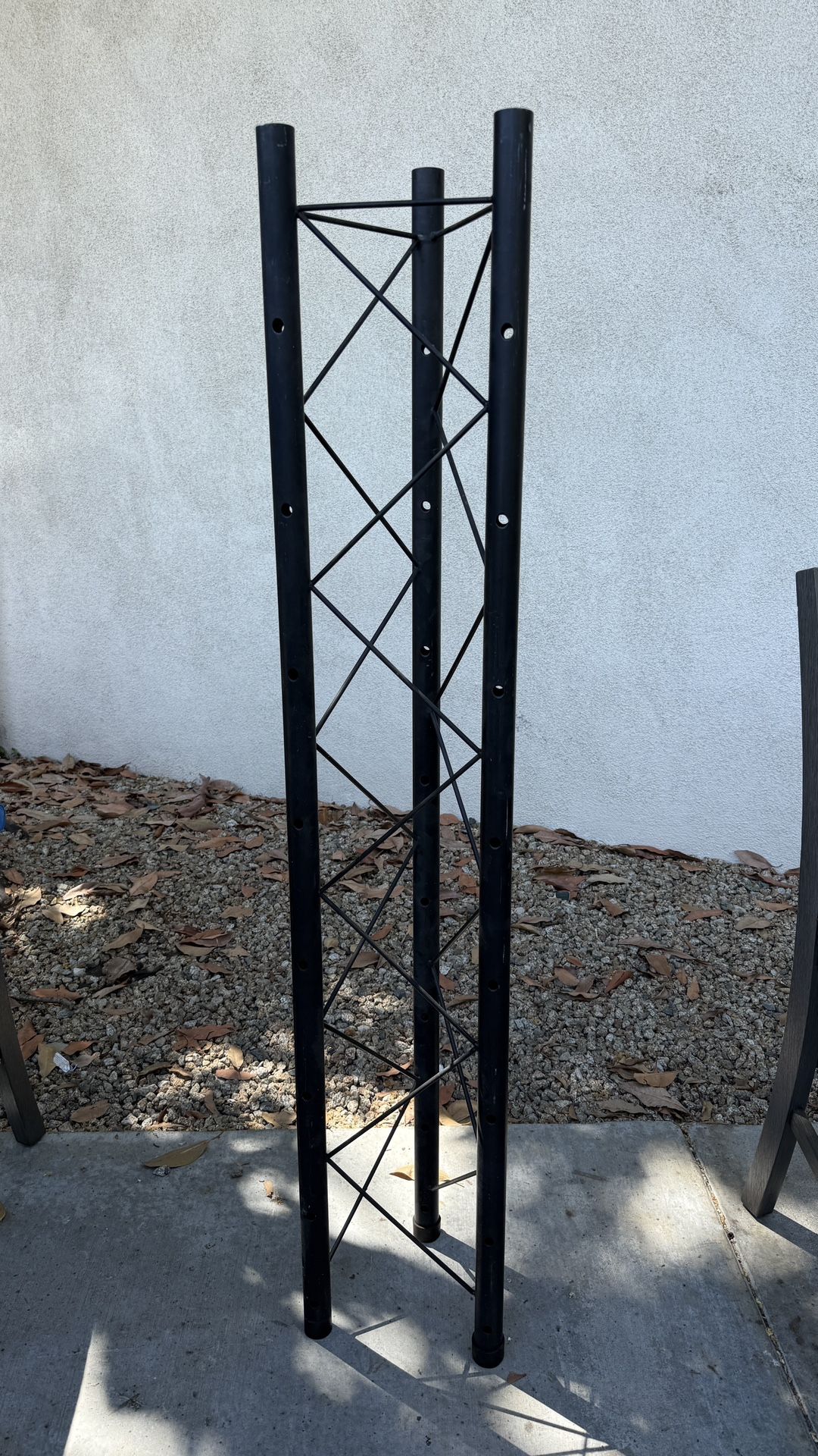 Triangle Stage Lighting Truss Segment – 4 ft, Black – DJ/Event Rig