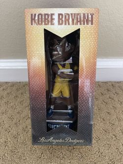 Dodgers Kobe Bobble head