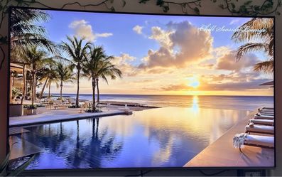 Samsung 65” Premium Curved 4K HDR Smart TV – NU8500 – Excellent Condition
