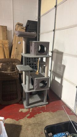 Cat House