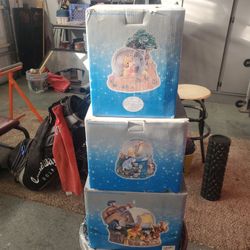 Disney Colletible Winnie The Pooh