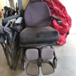 A great christmas gift Motorized wheelchair with charger