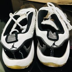 Used Nike mens Air Jordan
