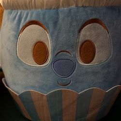 Disney Stitch Cupcake 