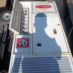 Vintage Dr Pepper Soda Vending Machine