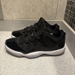 Air Jordan 11 Low “Space Jam” – Size 10