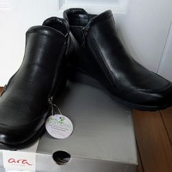 Ara Bamboo leather ladies women's black ankle boots brand new in box size 9