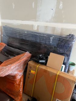 Dining Table with 6 chairs