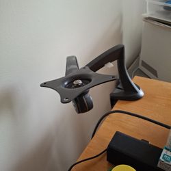 3m Table Top Adjustable Monitor Stand