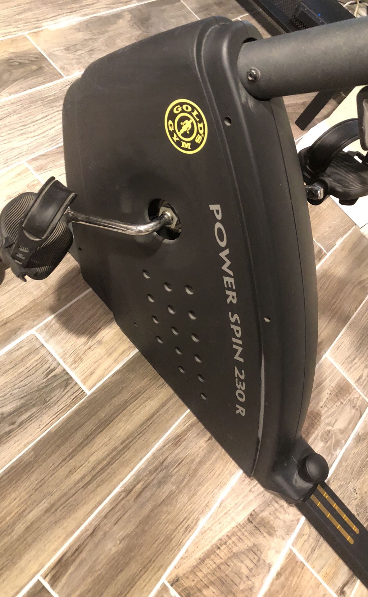Golds gym power spin 230R exercise bike for Sale in Spring Hill, FL