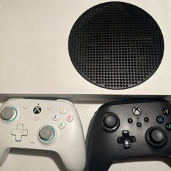 Xbox Series S 512 GB W 2 Controllers
